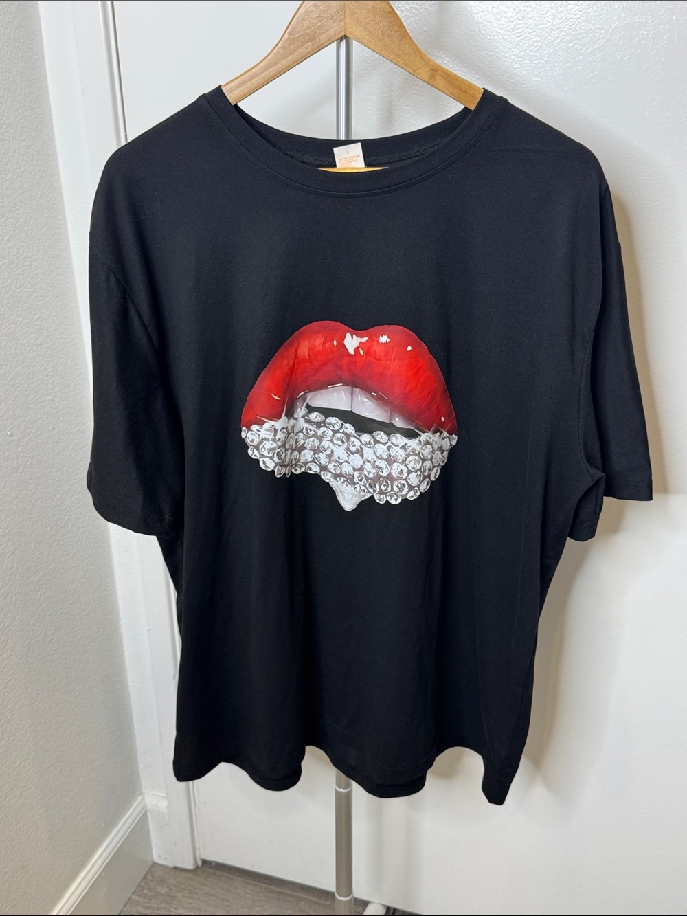 Rocker Black & Red Tee Festival Rhinestone Graphic Streetwear